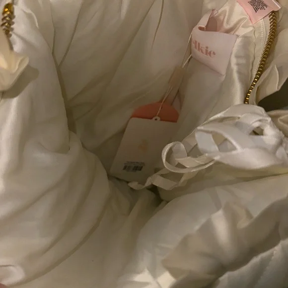 Selkie the vanilla pillow purse bag - Picture 6 of 8